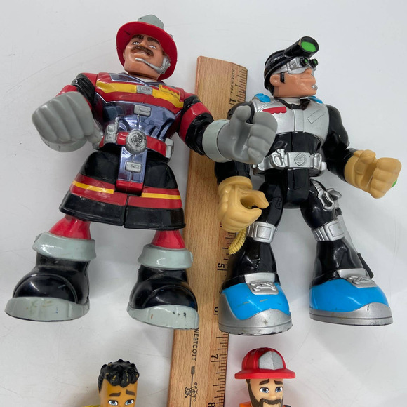Mattel Action Rescue Figures Lot Carlos Kitbash Firefighter Forest Fuego - Picture 8 of 11
